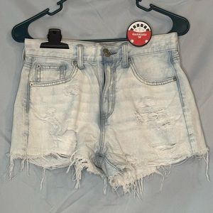American Eagle Size 2 Jean Shorts